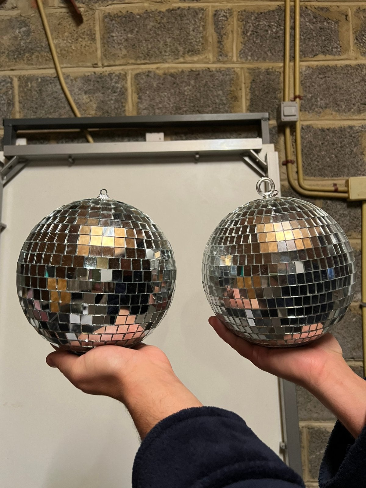 Discobollen met echt glas/ 20 cm diameter 2STUKS, Muziek en Instrumenten, Ophalen, Zo goed als nieuw, Discobol