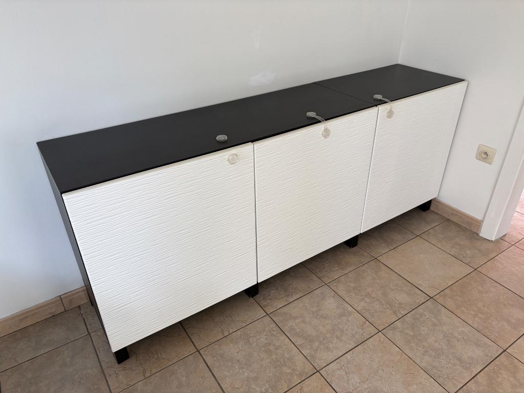 Gratis dressoir, Ophalen
