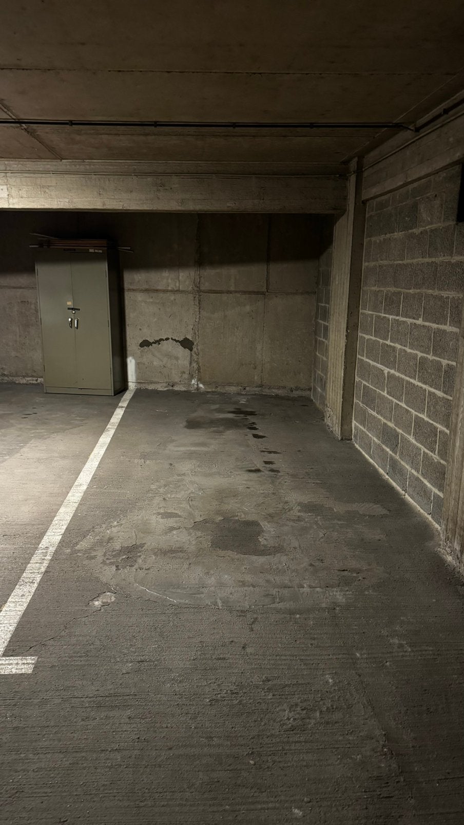 Emplacement de parking couvert Ciney centre