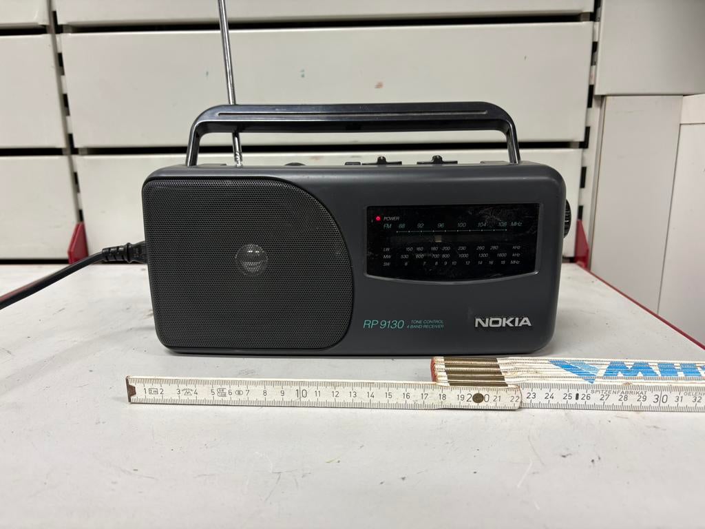 Radio Vintage NOKIA RP 9130 Grazia - 4 Bandes - état neuf, Enlèvement ou Envoi, Comme neuf, Radio
