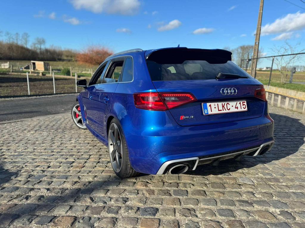 Audi RS3 Sportback 2.5 TFSI Quattro – 2015 – Full Option, Auto's, Vierwielaandrijving, Particulier, Onderhoudsboekje, Te koop