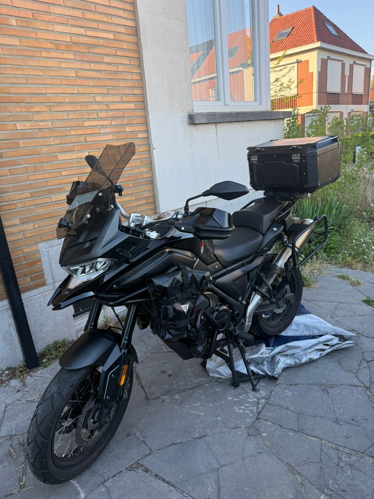 Voge 650ds, Occasion, Minimaal motorrijbewijs A2, Handgeschakeld, 12 t/m 35 kW