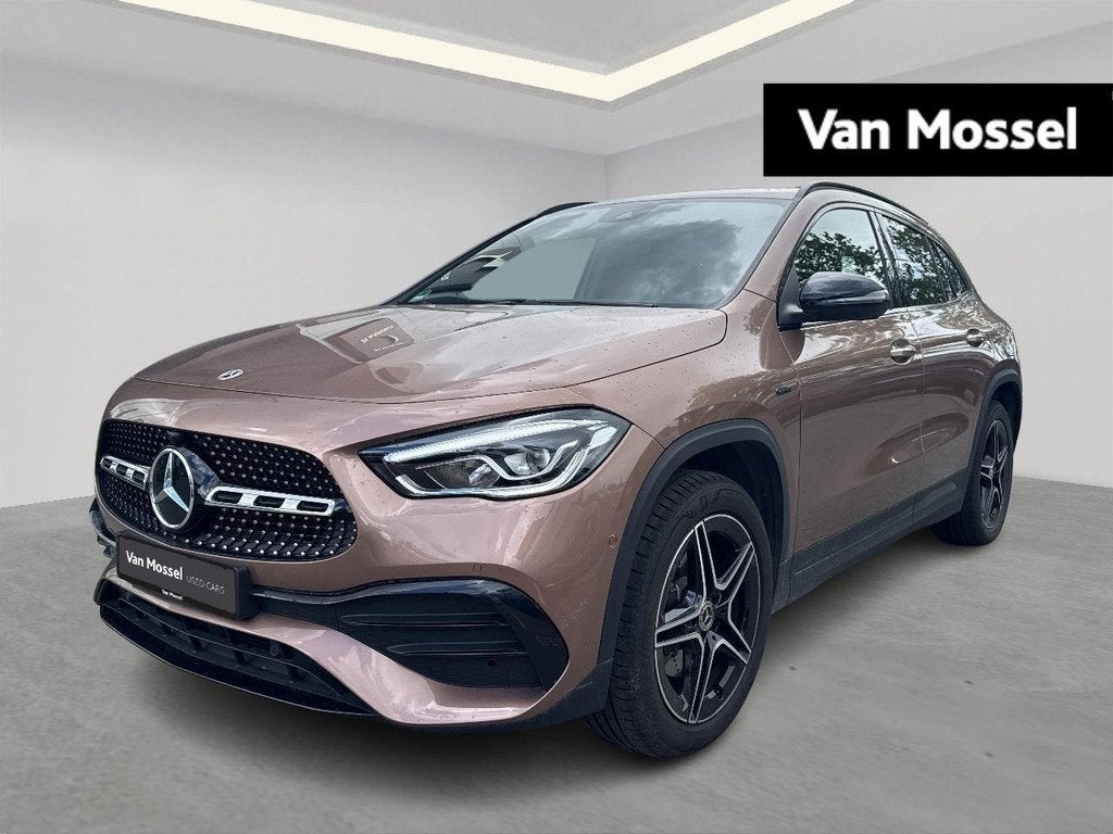 Mercedes-Benz GLA 250E, Auto's, Mercedes-Benz, Stof, 4 cilinders, Plug-in hybride, Bedrijf