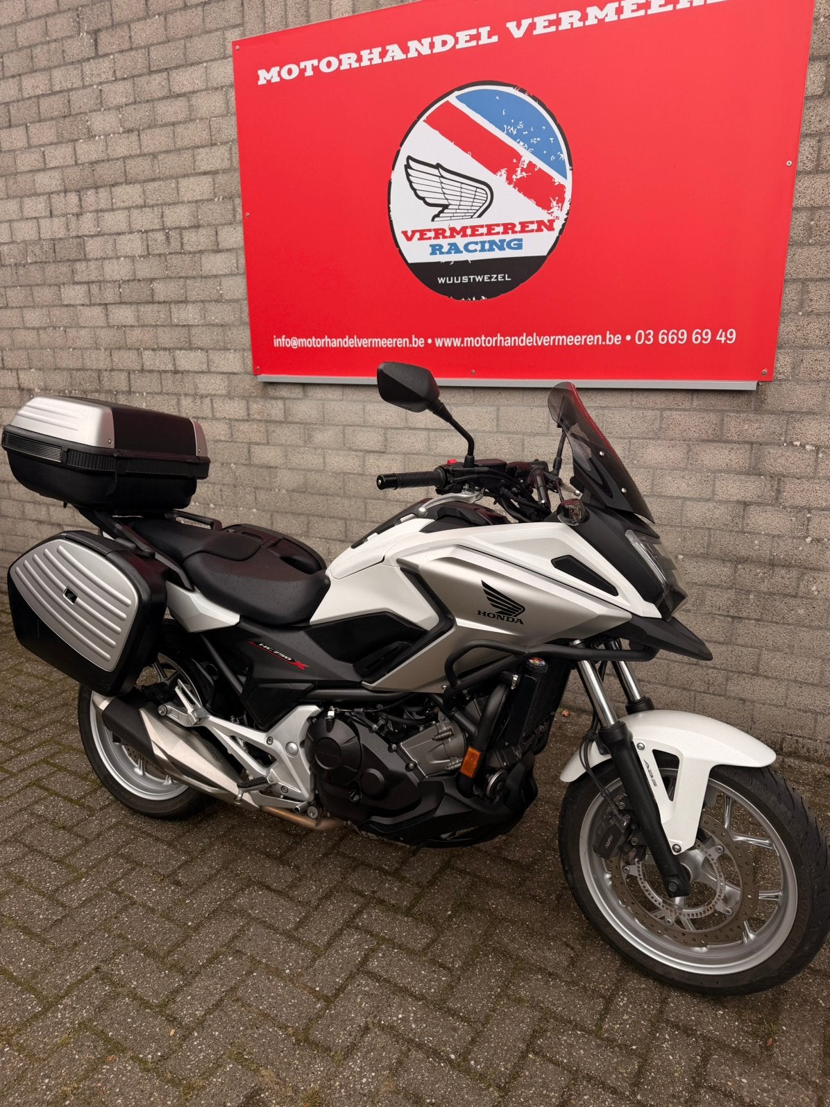 Honda NC750X, Motos, Motos | Honda, Entreprise
