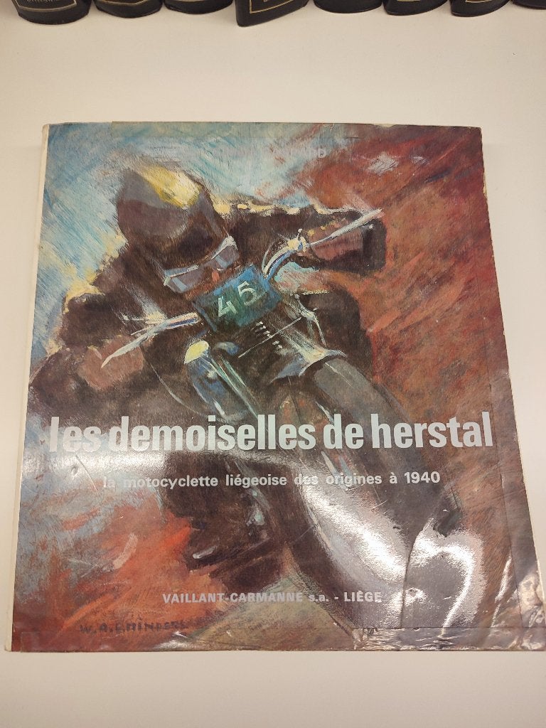 Livre motos anciennes, Boeken, Ophalen of Verzenden, Gelezen, Algemeen