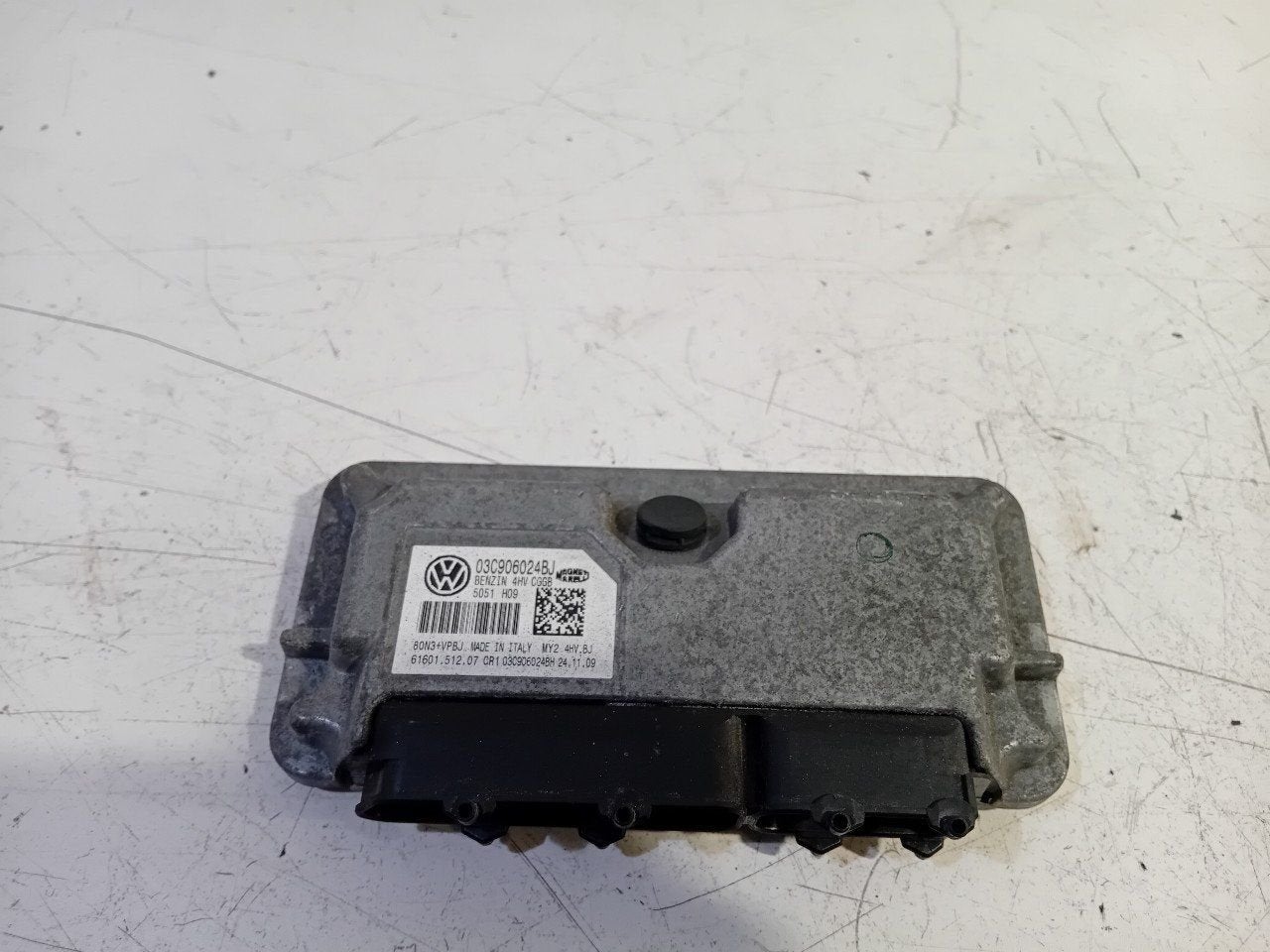 Computer motormanagement Volkswagen Polo, Onderdelen@venauto.nl, Van der Ven Autorecycling B.V., Ettenseweg 76, 4706 PB Roosendaal, The Netherlands