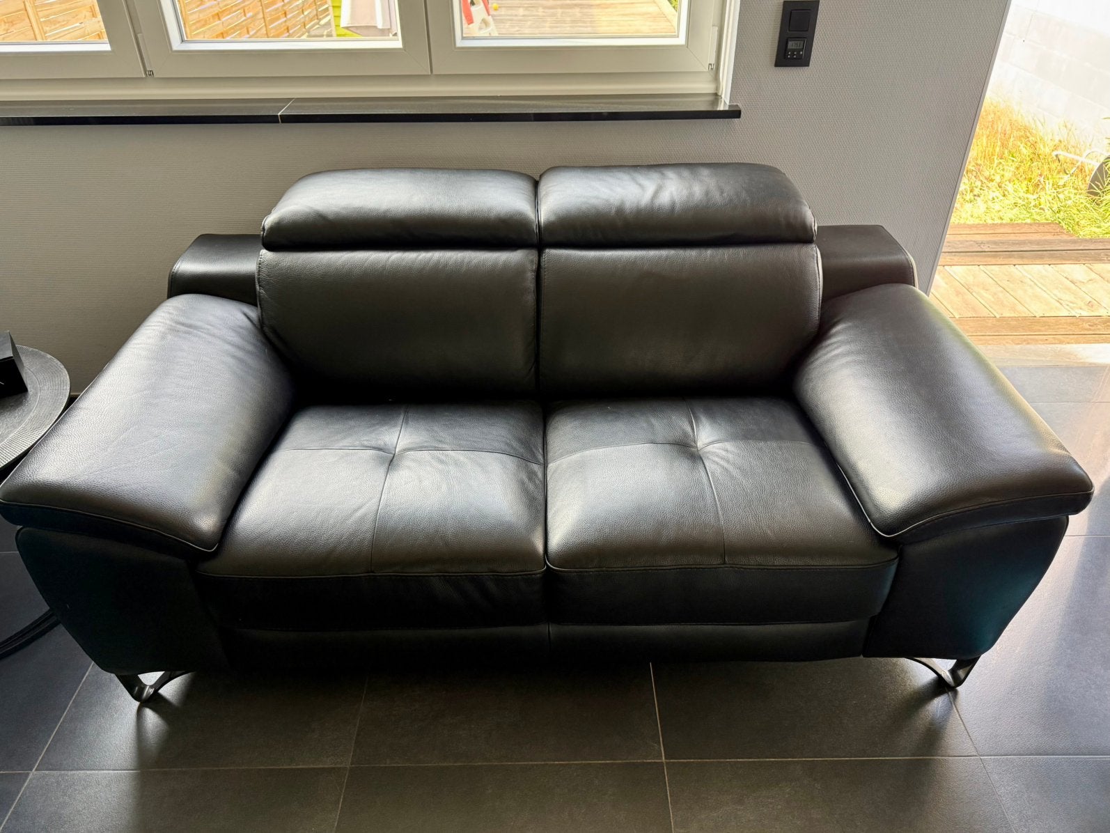 Divan cuire etat neuf, Maison & Meubles, Canapés | Salons, Enlèvement, Comme neuf, Quatre personnes ou plus, Cuir