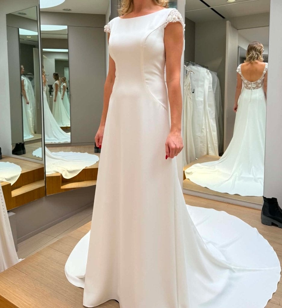 Trouwkleed Luna Novias, Kleding | Dames, Trouwkleding en Trouwaccessoires, Trouwjurk, Wit, Nieuw, Ophalen of Verzenden