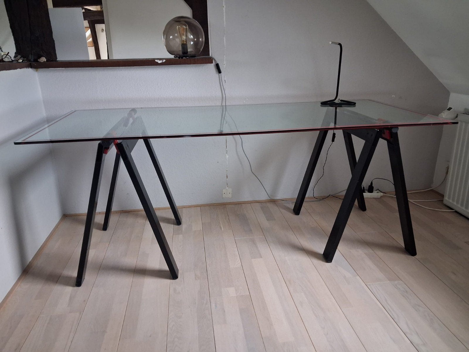 Table/bureau design vintage Zanotta « Gaetano » — Gae Aulent, Vintage 70/80, 150 à 200 cm, Cinq personnes ou plus, Verre