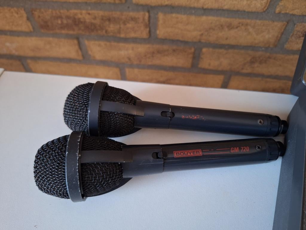 Bouyer GM-720 (2x) Vintage dynamische microfoon, Muziek en Instrumenten, Microfoons, Ophalen of Verzenden