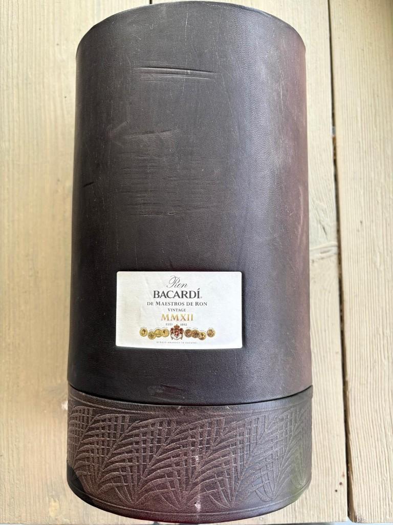 Bacardi case voor luxefles, leder met 2 slotjes, Ophalen of Verzenden, Zo goed als nieuw, Overige typen