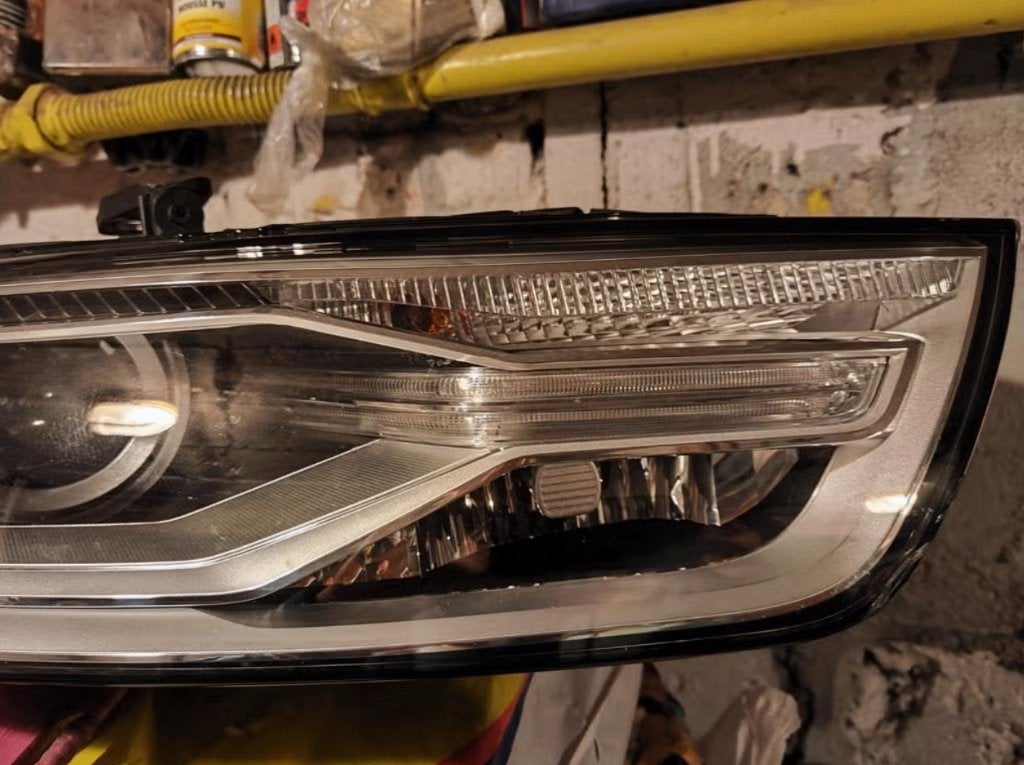 Phare avant droit Audi Q3 facelift fissuré 2015-2019 led hal, Autos : Pièces & Accessoires, Éclairage, Enlèvement ou Envoi, Utilisé