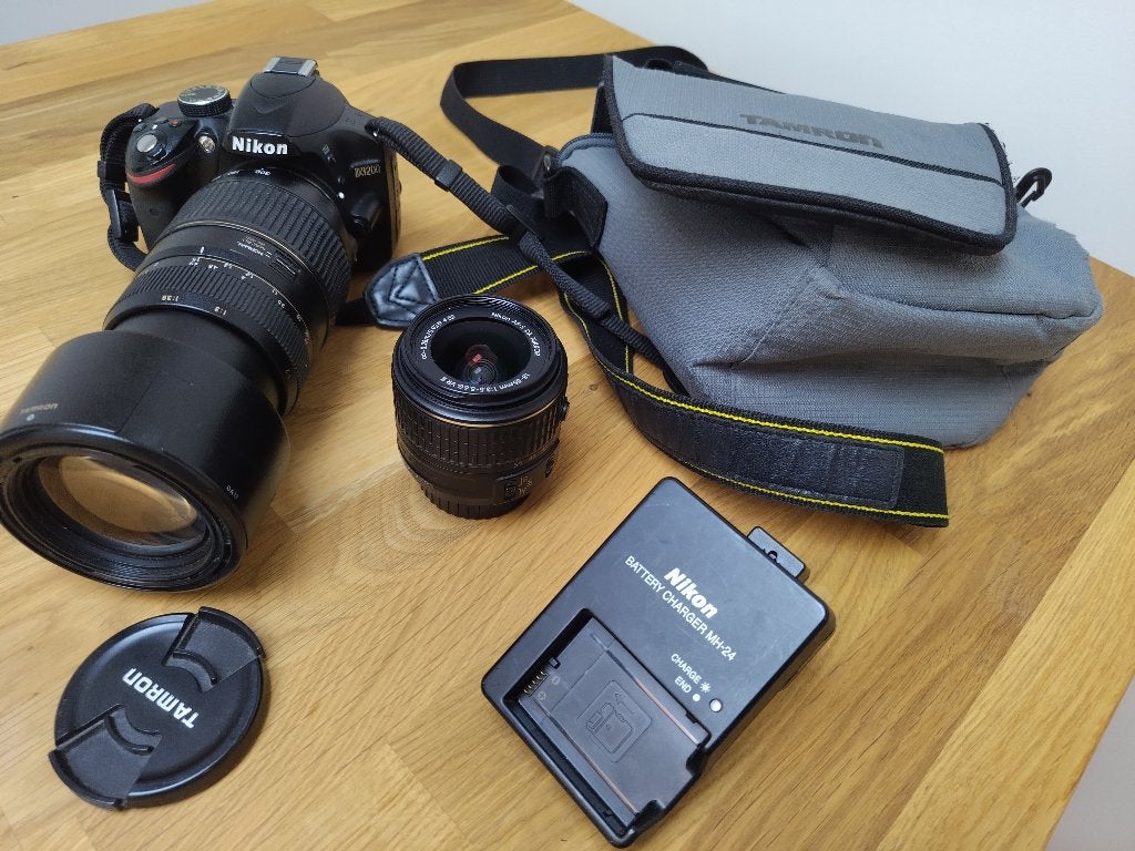 Appareil photo Nikon D3200 + 2 objectifs et accessoires, Enlèvement ou Envoi, Stabilisation d'image, Utilisé, Nikon