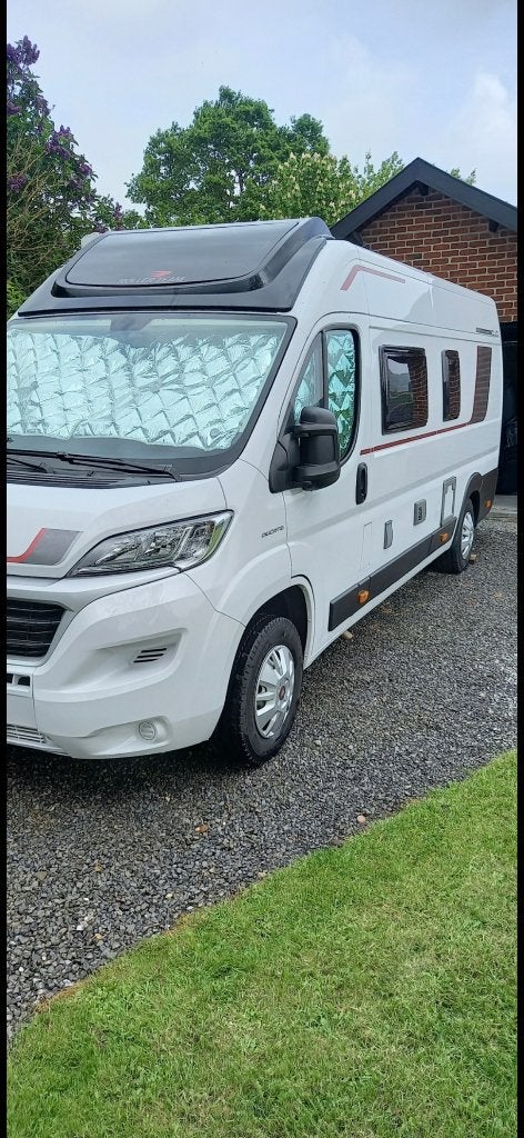 Camping car  roller team, Autres marques, 6 à 7 mètres, Siège standard, Toilette à cassette