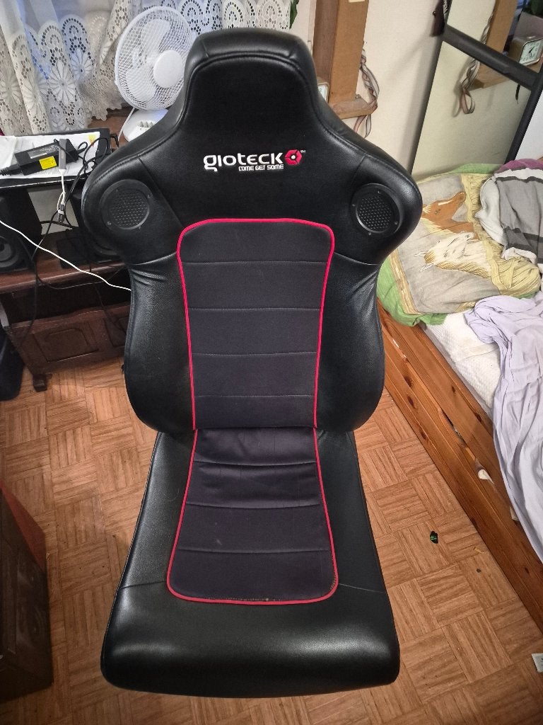 Gioteck RC-5 Pro Gaming Chair, Enlèvement, Utilisé
