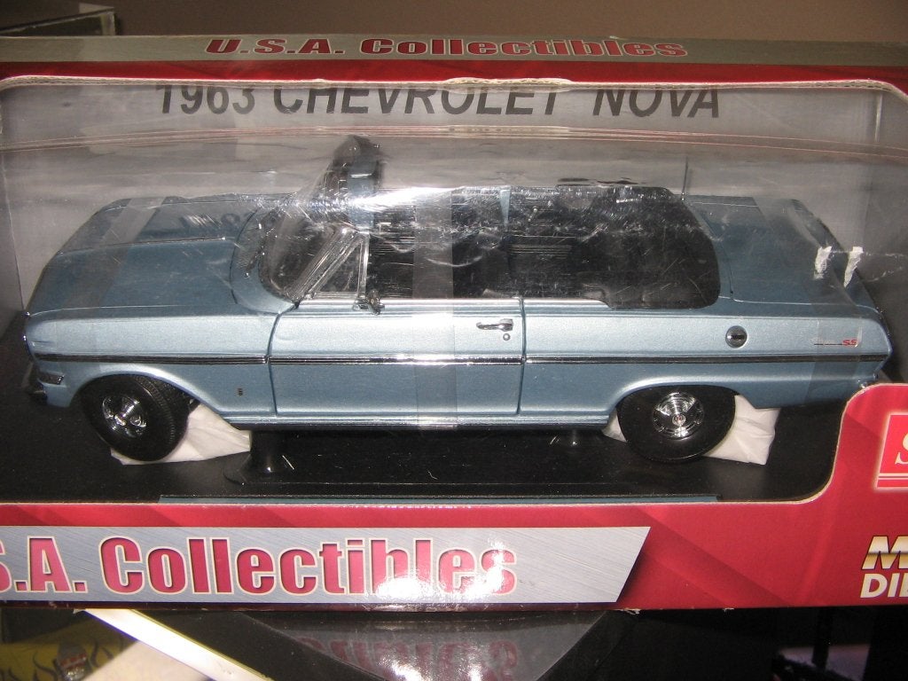 modelauto's op 1/18, Ophalen of Verzenden, Nieuw, Auto, Overige merken