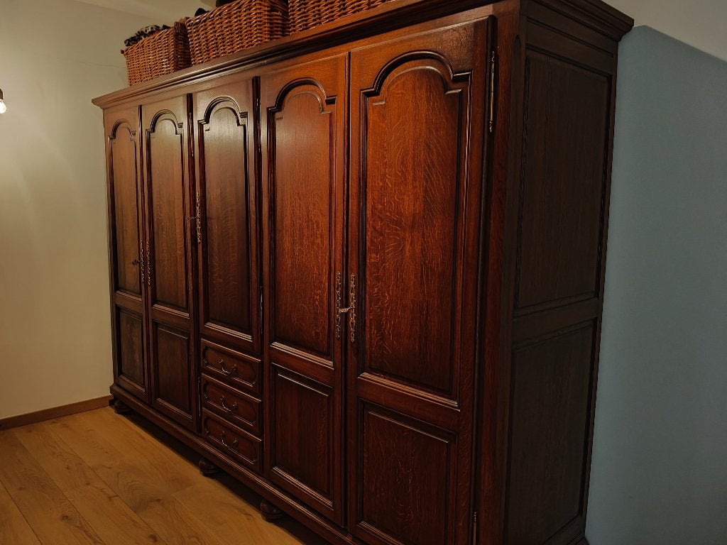 Eiken kast plus bijpassende commode, Antiek en Kunst, Ophalen