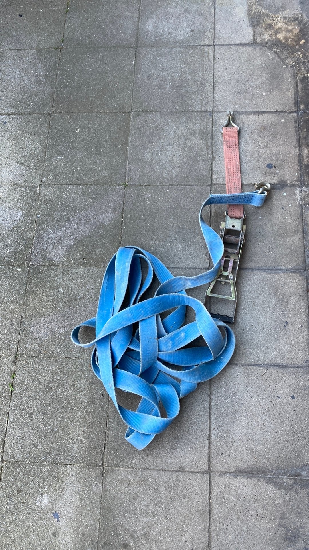 Attache remorque ou marchandise, Enlèvement, Comme neuf