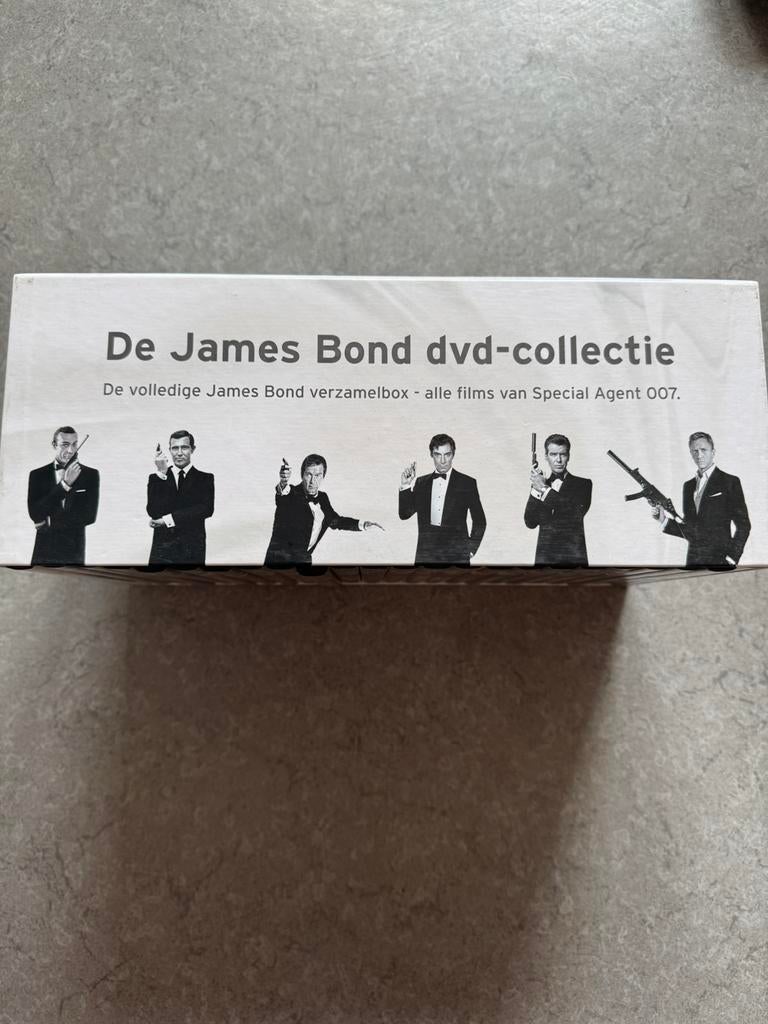 James Bond de volledige DVD Collectie, Ophalen of Verzenden, Zo goed als nieuw