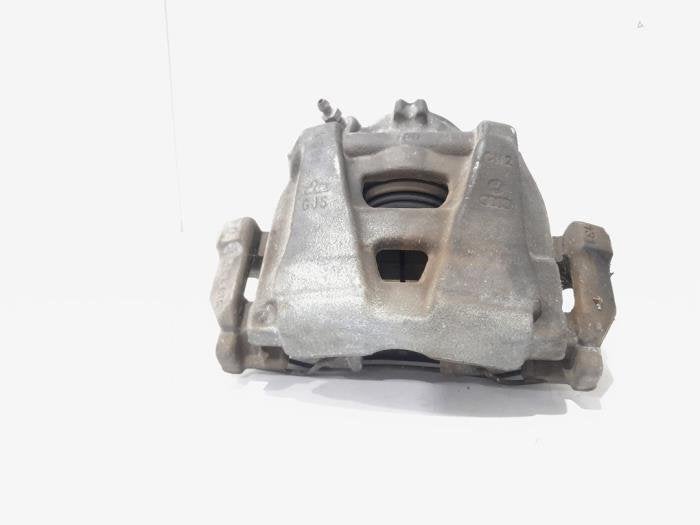 Remklauw (Tang) rechts-voor van een Audi Q3, Gebruikt, -, -, -