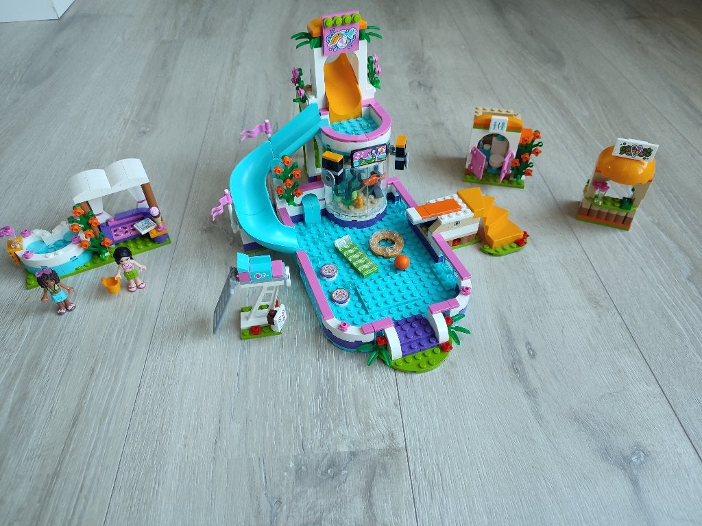LEGO Friends - Heartlake zwembad  - 41313, Kinderen en Baby's, Gebruikt, Lego, Friends, Ophalen of Verzenden
