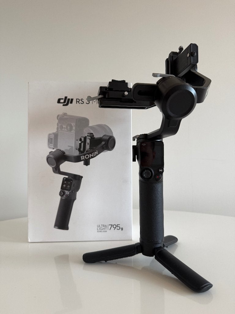 DJI RS 3 Mini Stabilisateur Gimbal 3 Axes Mirrorless + Boîte, TV, Hi-fi & Vidéo, Photo | Trépieds & Rotules, Comme neuf, DJI, Stabilisation sur 3 axes