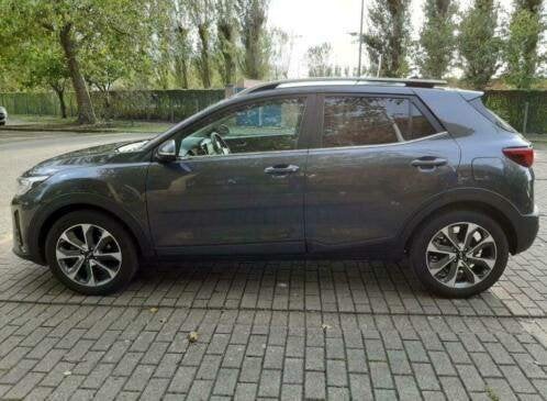 Kia Stonic, Auto's, Kia, Particulier, Stonic, 4x4, ABS, Achteruitrijcamera, Airbags, Airconditioning, Alarm, Android Auto, Apple Carplay