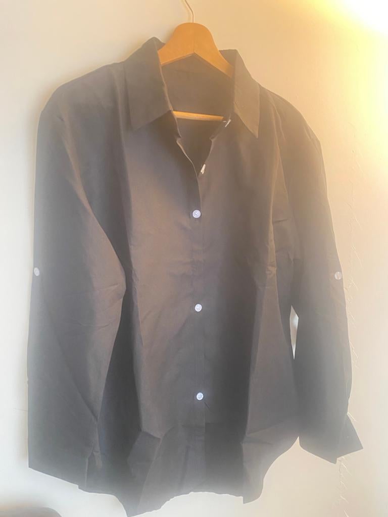Black Long Sleeve Button Up Collared Shirt Size L, Kleding | Heren, Overhemden, Ophalen of Verzenden, Nieuw, Zwart, Halswijdte 41/42 (L)