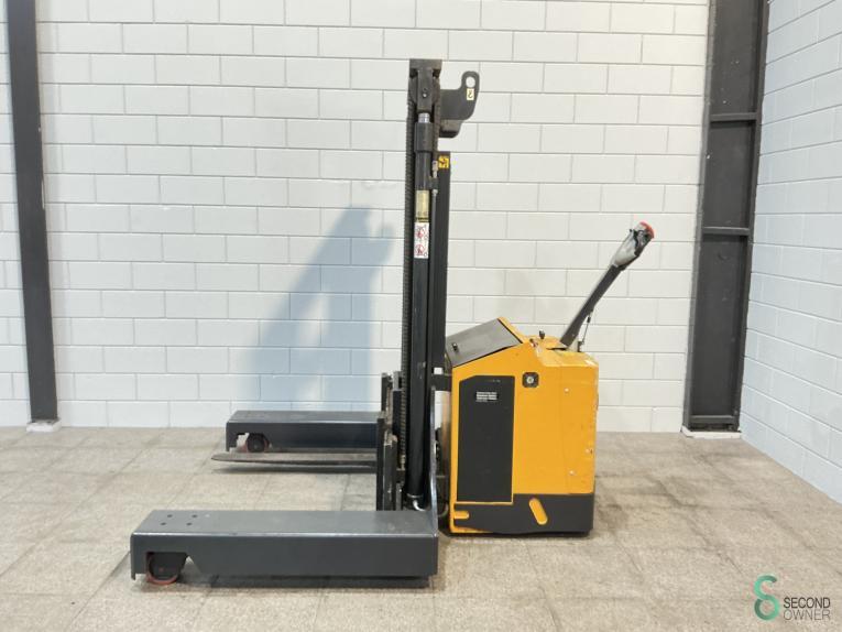 Stapelaars Elektrisch FAC 4V-XT3020 2012 4 Weg, 2000 tot 3000 kg, Elektrisch, Stapelaar, FAC