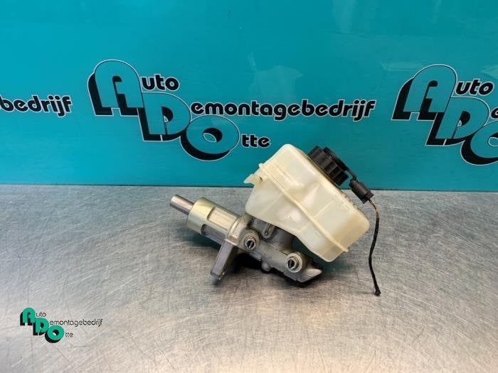 Cylindre de frein principal d'un BMW 1-Serie (1-Serie 03-), -, 3 mois de garantie, Utilisé, -
