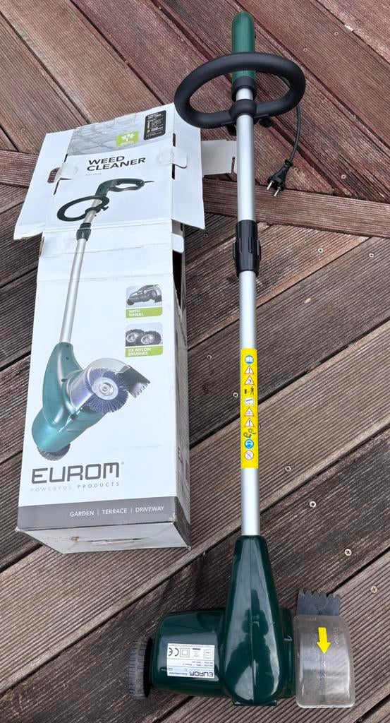 Brosse désherbage ( pour nettoyer joints terrasse, pavés), Jardin & Terrasse, Enlèvement, Comme neuf