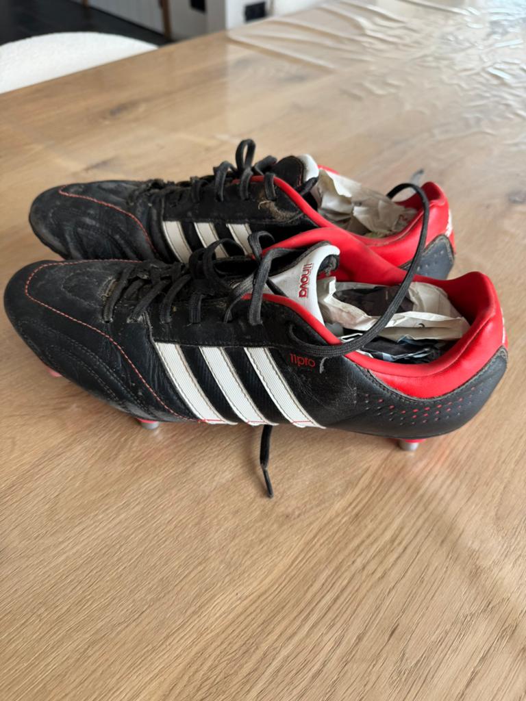 Voetbalschoenen Adidas, Sport en Fitness, Voetbal, Ophalen, Zo goed als nieuw
