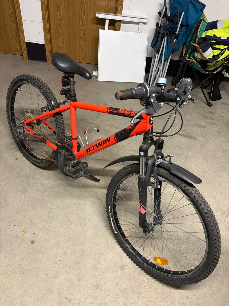 Kinder mtb btwin in goede staat, Fietsen en Brommers, Ophalen, Gebruikt, Aluminium, 20 tot 24 inch