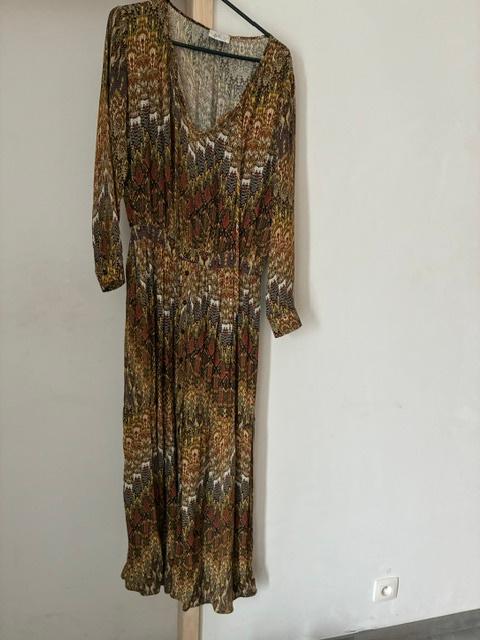 Dames lang kleed, Kleding | Dames, Ophalen, Zo goed als nieuw, Maat 38/40 (M), Onder de knie