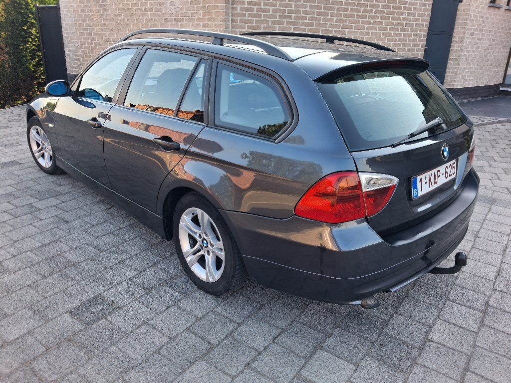 Bmw e91 318d 19/03/2007 meenemen zonder keuring., Auto's, 90 kW, Achterwielaandrijving, Zwart, 4 cilinders