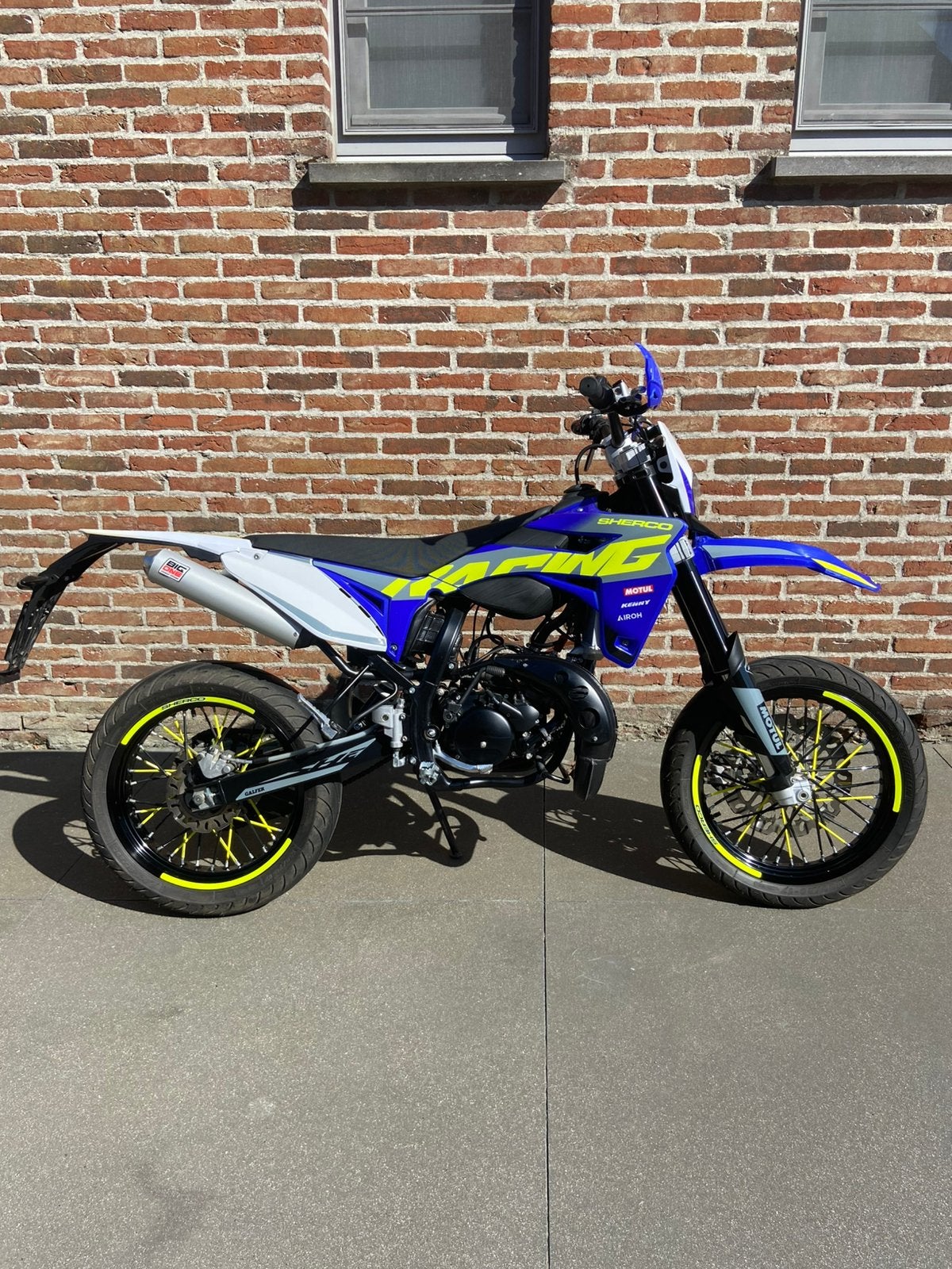 Sherco 50 sm-rs, Fietsen en Brommers, Ophalen, 6 versnellingen, 50 cc, Klasse B (45 km/u)