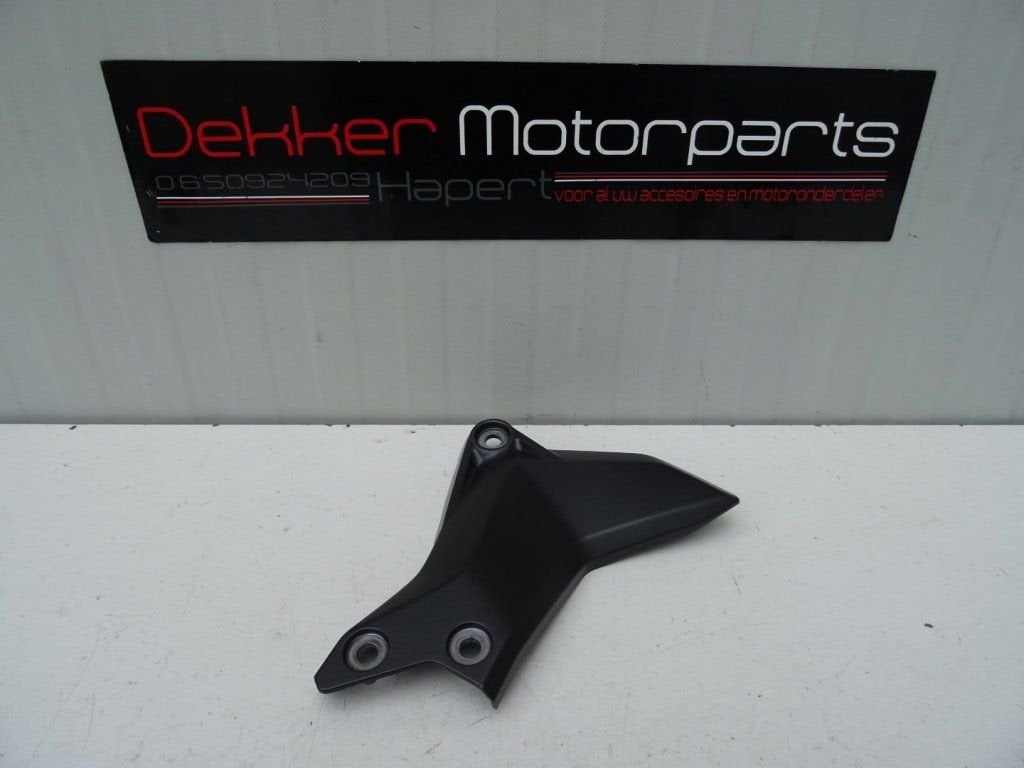Rechter Frame Afwerk plaat Yamaha YZF 690 R7 2021-2022-2023, -, Utilisé, -, -