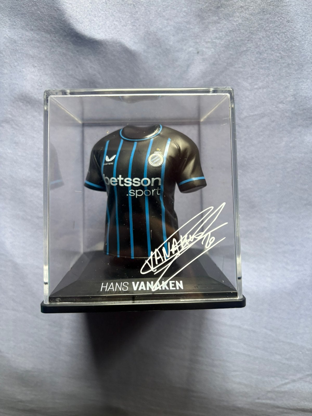 Miniatuurshirt hans vanaken, Sports & Fitness, Football, Enlèvement, Comme neuf, Accessoires de club