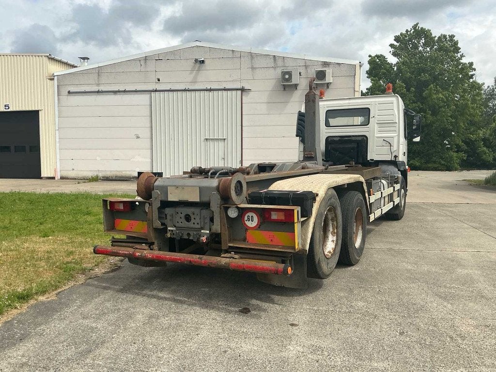 Volvo - 2004 - FM/FH 12 340 6x2R - Camion avec crochet à co, Achat, Entreprise, Autres carburants, Volvo