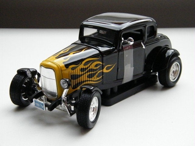 modèle de voiture Ford Hot Rod 1932 — Motormax 1:18, Envoi, Neuf, Voiture, Motormax