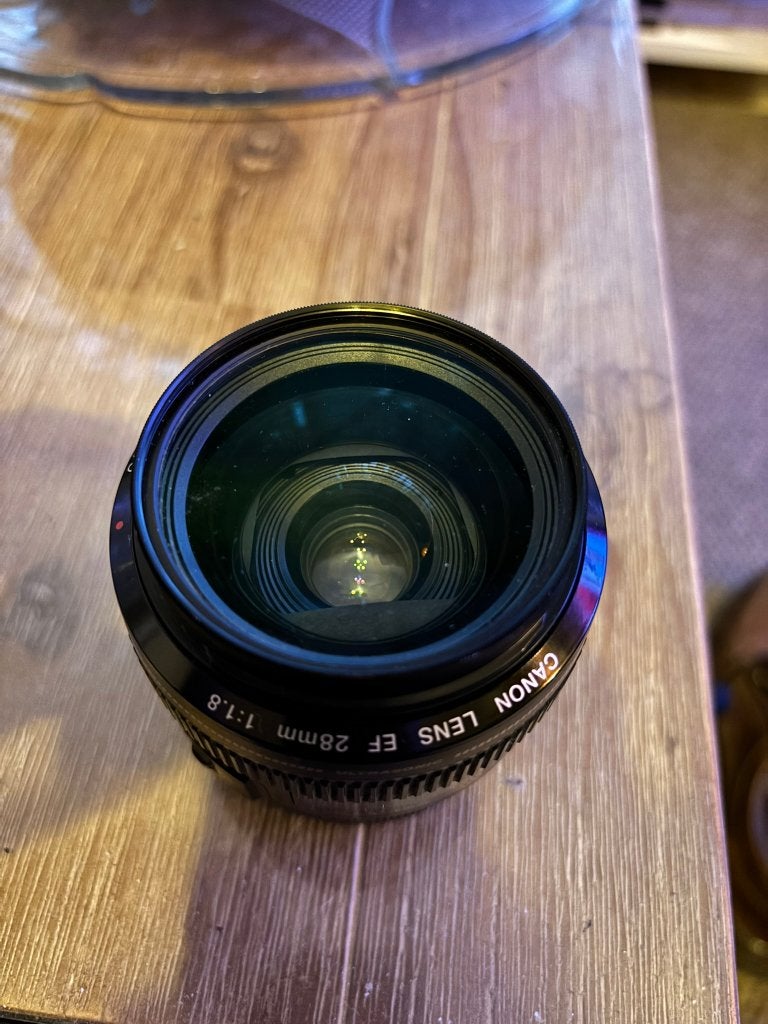 Canon EF 28mm f/1.8, Gebruikt, Canon, Ophalen of Verzenden, Standaardlens