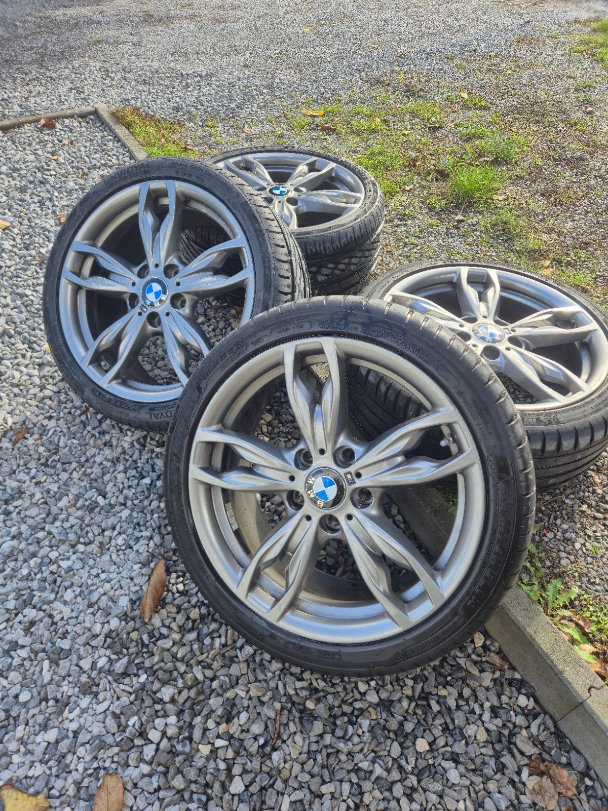 jantes BMW original 135i, Autos : Pièces & Accessoires, Véhicule de tourisme, Enlèvement, Pneu(s), 18 pouces