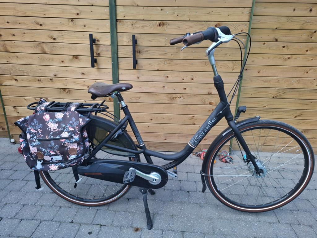 Damesfiets Gazelle, Ophalen, Gazelle