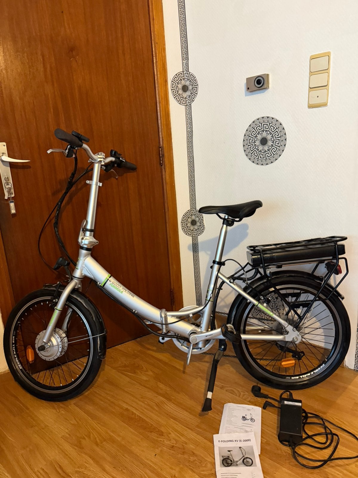 Elektrische vouwfiets, Fietsen en Brommers, Ophalen, Zo goed als nieuw