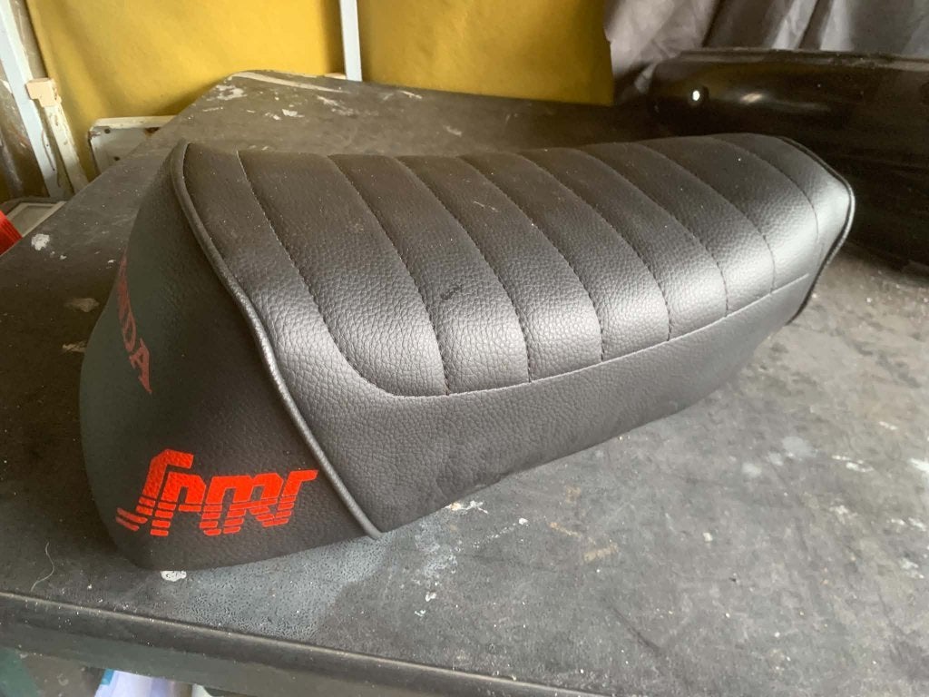 honda camino, Vélos & Vélomoteurs, Enlèvement ou Envoi, Neuf, Selle, Honda