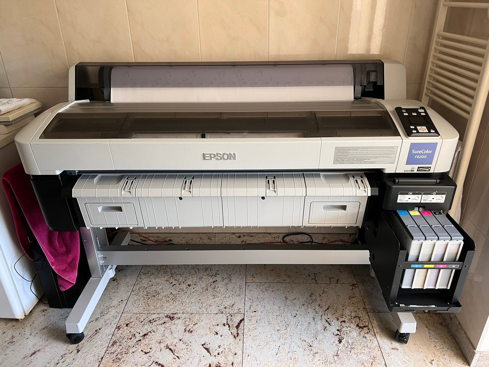 Epson SureColor F6200, Computers en Software, Ophalen, Gebruikt, Printer, Kleur printen