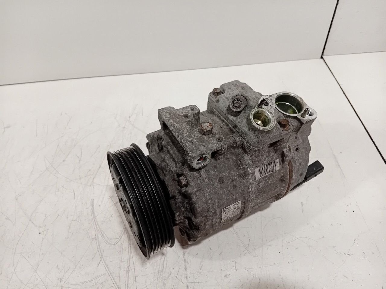 Airco pomp Volkswagen Golf, Onderdelen@venauto.nl, Van der Ven Autorecycling B.V., Gebruikt, Ettenseweg 76, 4706 PB Roosendaal, The Netherlands