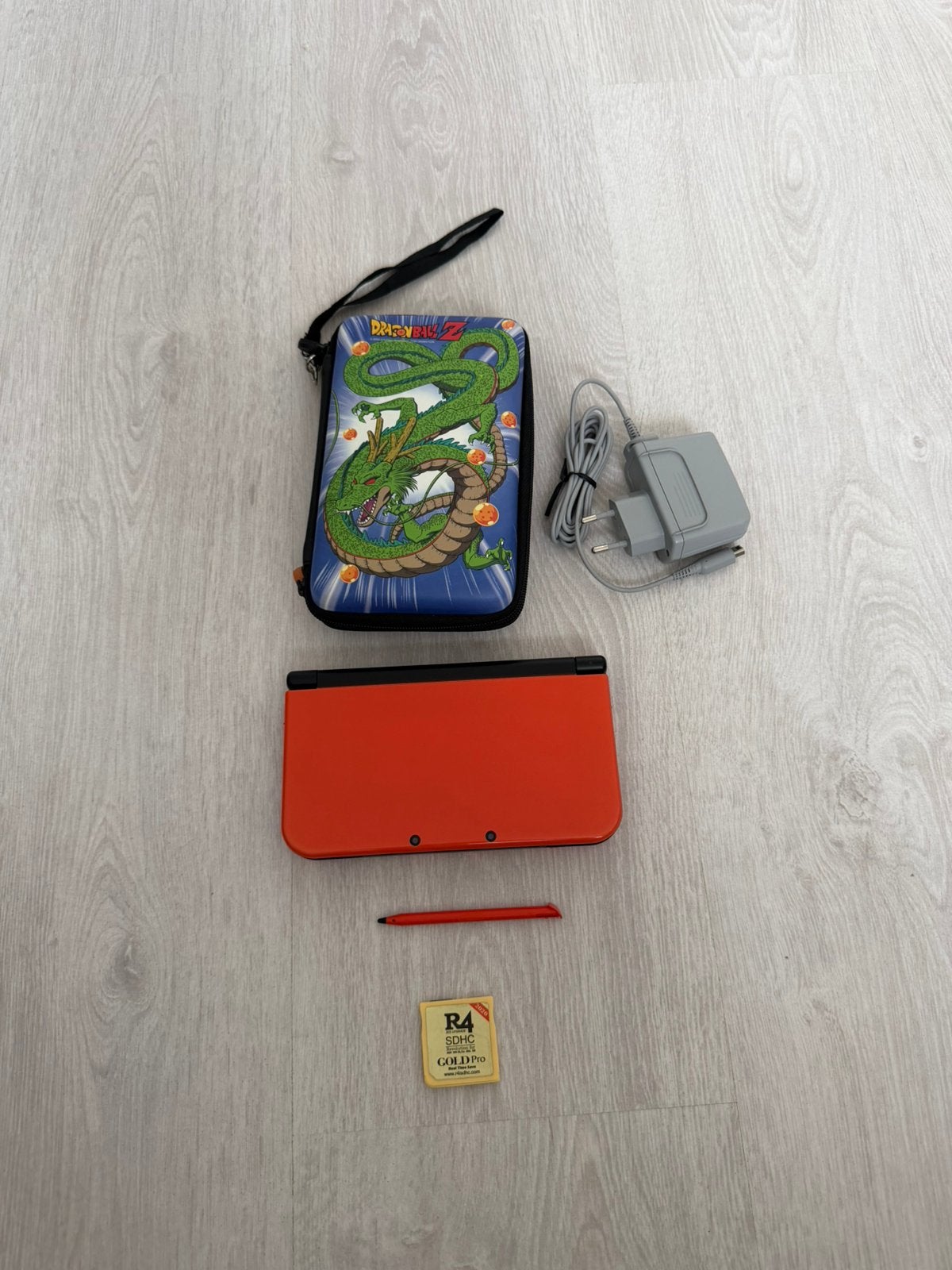New nintendo 3ds xl avec 70 jeux sur une carte, Neuf, Autres couleurs, 3DS XL, Enlèvement