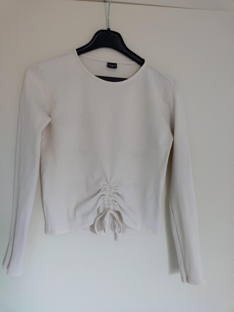 T-shirt, Ophalen