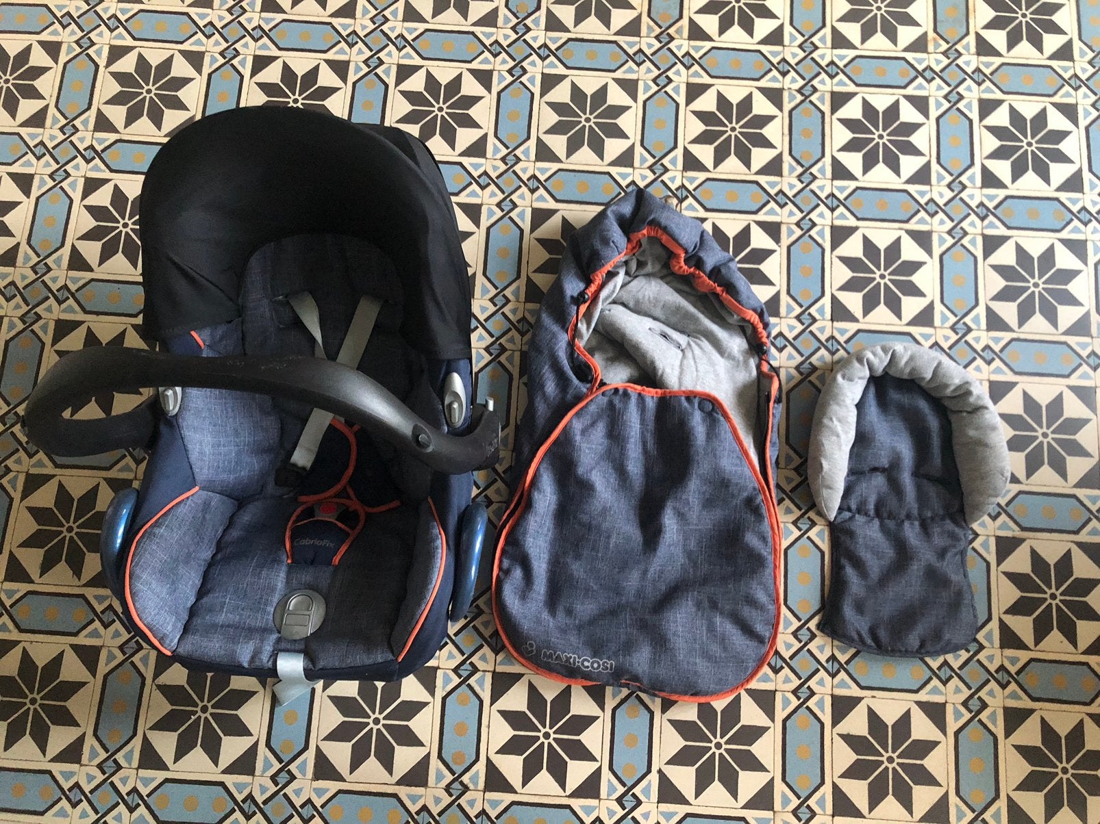 Maxi Cozy autostoel, Ophalen, Gebruikt, 0 t/m 13 kg, Maxi-Cosi